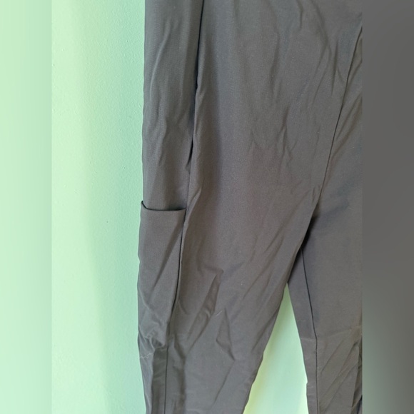 ATHLETA Gray Wander Slim High Rise Back Zip Pants {353450} Size 8 - Picture 3 of 6